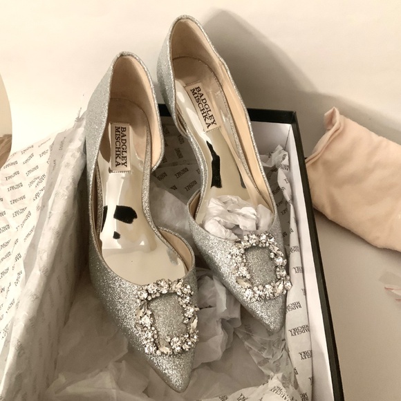 Badgley Mischka Fabia II Kitten Heels Crystal Buckle Pointed Toe Silver Shoes 7 - Picture 11 of 16